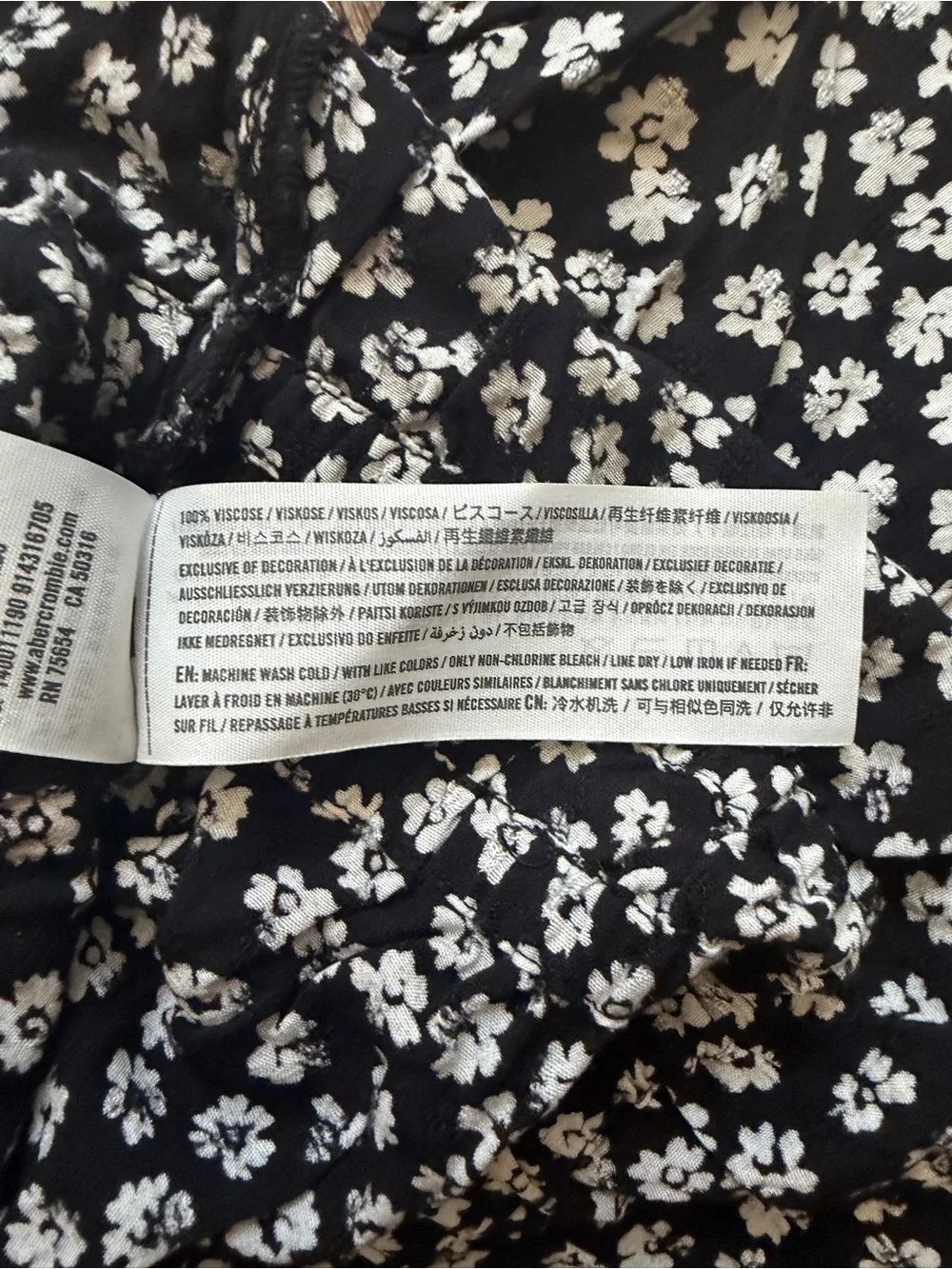 Abercrombie & Fitch Daisy Floral Smocked Puff Sleeve Top Small